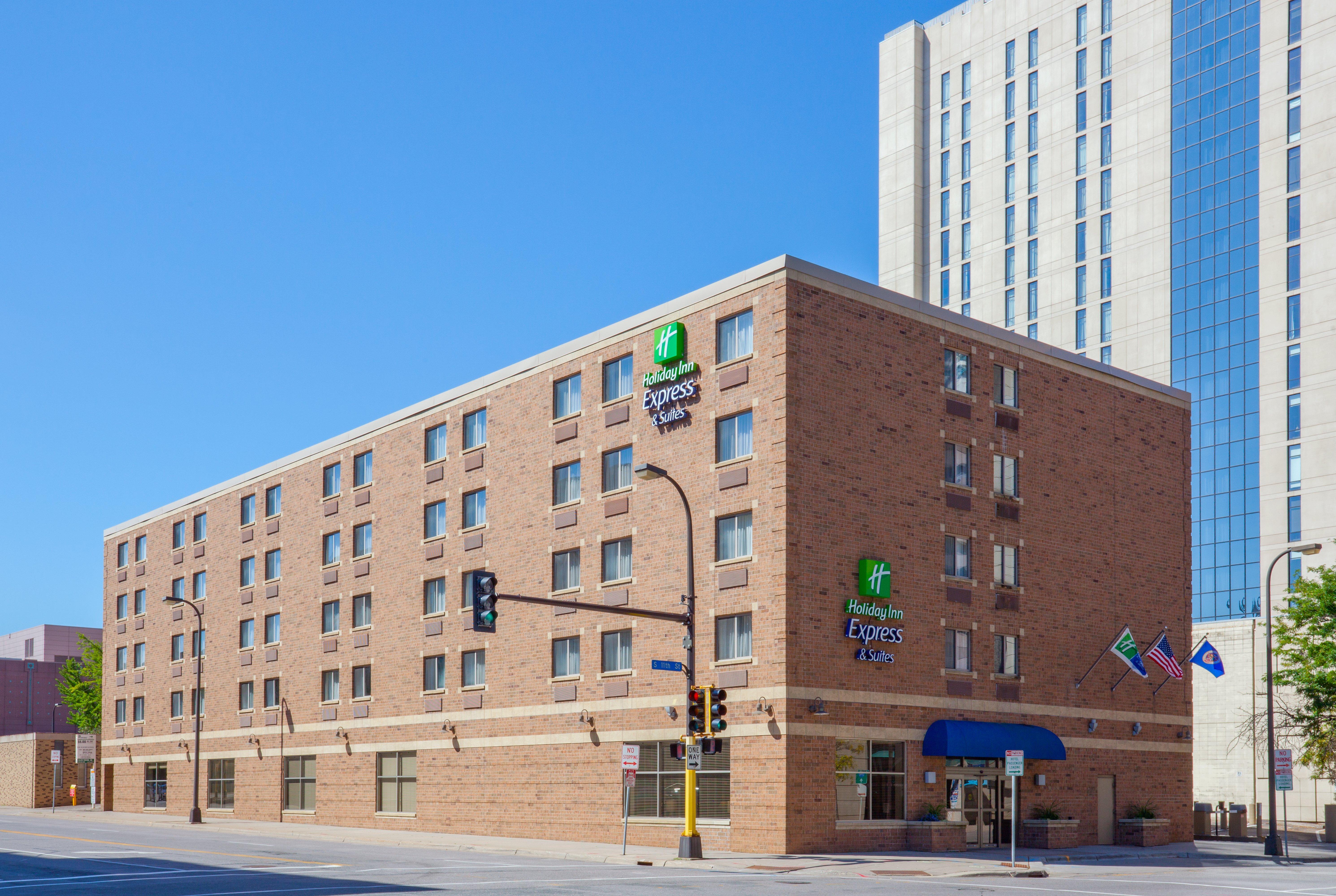 Holiday Inn Express Hotel & Suites Minneapolis-Downtown Convention Center By Ihg Zewnętrze zdjęcie